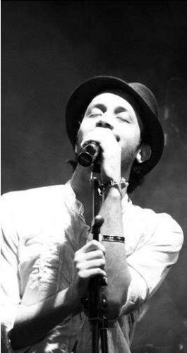 AatifAslamFC's profile picture. Your ultimate source for Atif Aslam! Follow Atif on Twitter at @itsaadee. Join us for more updates