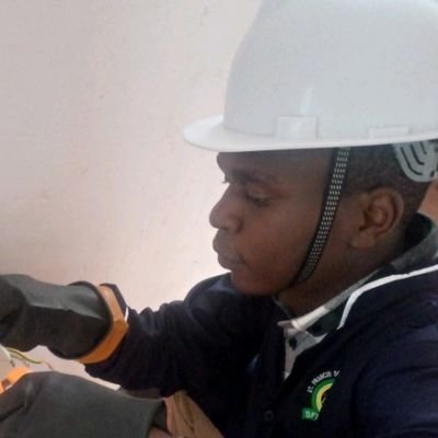 ankundasencer's profile picture. Developing new equipment and devices to improve human health🦾🩻✍️🇺🇬