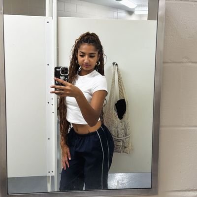 Adult content creator ❣always FaceTime ready 📲 🔞,custom vids #Soulsnatcher💕🌙 Meet ups Available‼️(H.O .E) Happiness over everything