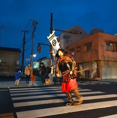 バックアップ用アカウントでしたが、ちょっぴり使っていってみようと思います。昭和生まれの古いオタク。元ラグナブレイカー。北近畿生まれ北関東在住。レコードショップ(インストアカフェ)スタッフ。
