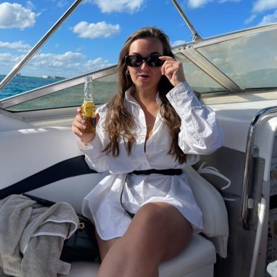 veroethh's profile picture. 