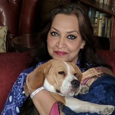 Bookworm/inspired by art,architecture,beauty,gems,flora,news,travel,movies, politics,food,music,history
DOGS, Medicine.Spaced out Mum & worse wife. 🇮🇳 India.