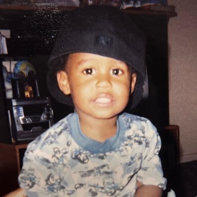 Height:5’9 Weight:195 (AA Degree in Hand) NCAA ID #2410438853 *December Grad