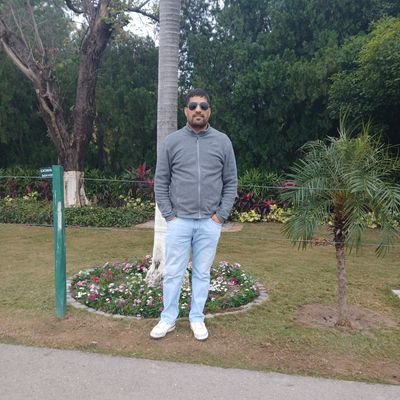 arafat__yasar's profile picture. RTs don't constitute endorsements.
