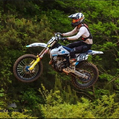 Holeshot97's profile picture. 