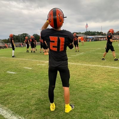 C/O 2027 5,10 (RB/WR/Qb off) (FS Def) …IG -landon21harbison landonharbisonn@icloud.com 931-371-1901