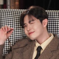 𖣘 째니바라기 ♡ ᶜᵘʳʳᵉⁿᵗˡʸ ˢᵉʳᵛⁱⁿᵍ ⁱⁿ ᵐⁱˡⁱᵗᵃʳʸ (@voiceofastar527) 's Twitter Profile
