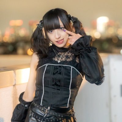 ゆずりはおうひです🥀TOKYOてふてふ (@tokyotftf) のリーダーさん❕堕ちても一緒に翔んでいこうね…🥀🦇NSLEでも歌ってます(@nsleystz)#おうひと謳歌 #楪チャレンジ