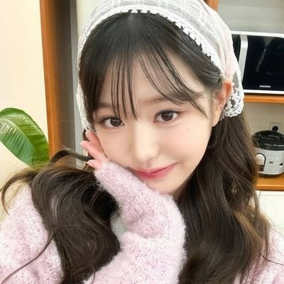 #studytwt asta mau fk 👩🏻⚕️🩺
› · ‹ 。꒱ 🙌🏻🩰 안녕하세요𓈄 𓈒🤍 i, a person wh☻ really likes kpop,(*^3^)/~♡ then learned to speak korean & chinese🧸🌷