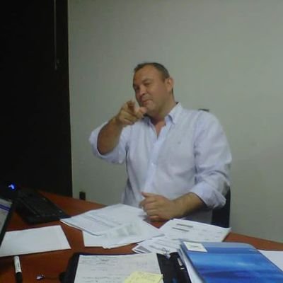 RuizDiazCarlos's profile picture. El presente es de lucha...