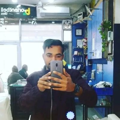 Jagseer215741's profile picture. 