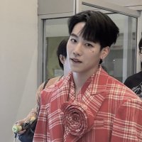 มมคบ (@yinnnwarrrrr) 's Twitter Profile