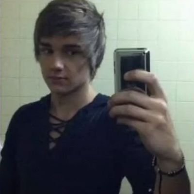 piccolevan's profile picture. masturba la mente, eyacula ideas