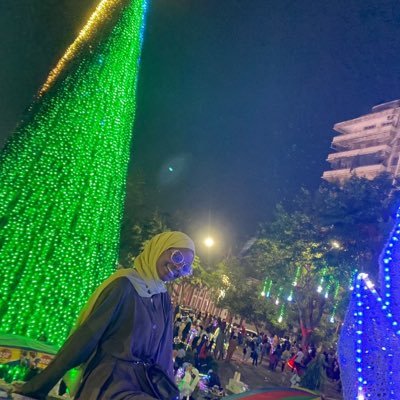 make_upexpress's profile picture. Maquilleuse pro . Vous pouvez nous contacter si vous avez besoin d’une maquilleuse #mobile Service à #Domicile Tout type de #cérémonie #Tournage #Shooting