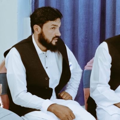 DrZia1983433's profile picture. ڪُلُّ مَنْ عَلَیّهاَ فَانِِ.
له دي دنیا هرڅه پناه ڪیدونڪي دي.......!!!

🥀❤️‍🩹