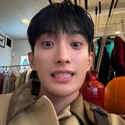 — bnstan acc 𖤐.ᐟ multistan since ‘16 ── .✦ sold goodies; #thxvhon | bought goodies; #vhonmails ₊˚⊹ ꕤ minwon’s first born child ♡(˃͈ ˂͈ )