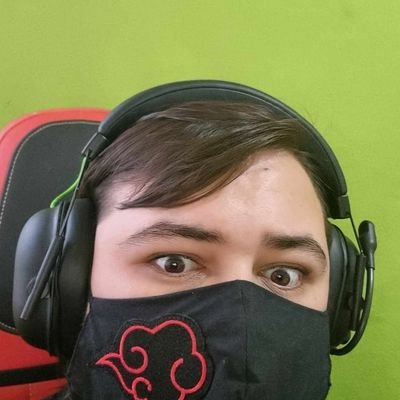 🎮 Dezzy | DezTheMess 🎮
Streamer | Twitch Affiliate | Occasional philosopher
Currently hunting robot dinosaurs with a bow