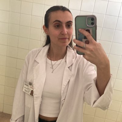 Tanya_Logopeda's profile picture. Estudiante de Logopedia (UV valencia)