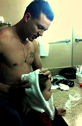 Chris Rene_FANS Profile