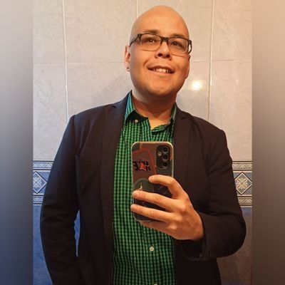 Oscar_FoMo1's profile picture. Escritor, Zumba & dancer, cantante, psicólogo en proceso, gay, humano a quien le gusta la libertad, música y la vida.