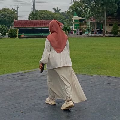 lagi sama juang.
