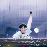 Nguyên (@nuynshen1) 's Twitter Profile