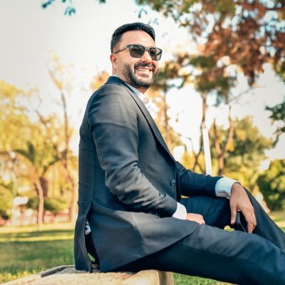 “Gastronomi & Turizm yazarı | Gündemi takip eder lezzet peşinde koşarım.”