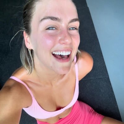 jessy33550's profile picture. Determination is the key to success 💜