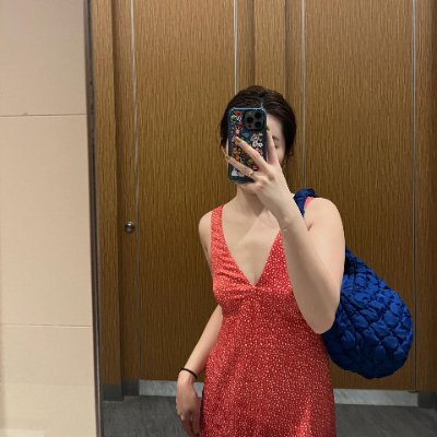 Bobzolove's profile picture. Chasing dreams, creating memories, and always staying true to myself. 💫💖