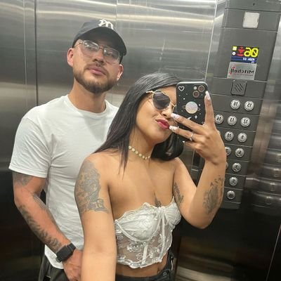 Pareja joven de Bogotá, experimentando cosas nuevas 🔥