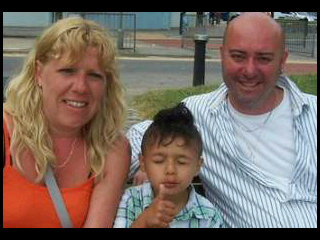 The official Glynn Tomkins twitter page :) follow and ill follow back