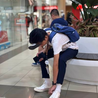 ZimzzX72463's profile picture. 