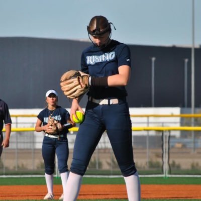 Casa Grande Union High School 2027 AZ Rising Mabrey 16u RHP/1B/OF 6'1 4.5 GPA Email: mackaylawallace2027@gmail.com