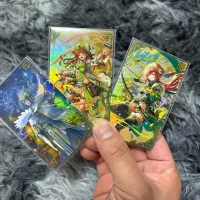 愛知 個人事業主 来年までにBARを開く為に頑張る🥺 Apex/DBD/英傑大戦/中学生の頃三国志大戦でギブ曹使ってた古参で令和6年終わりがけからの復帰勢です🙋♂️