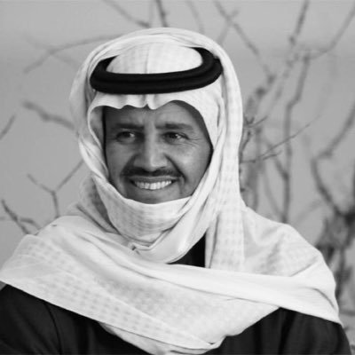 يقول خالد عبدالرحمن:
غفلنا عن الدنياء ودارت بنا بـ سكات
وضحكنا وآثر الأيام ماهي بـ ضحاكه 🖤🥀#العشق_خالدي
