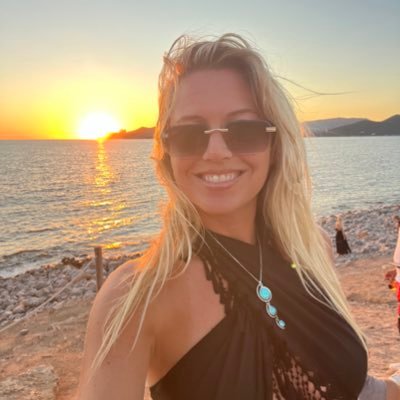MAGA ❤️ MAHA 💪 PATRIOT 🇺🇸 IFBAP 🇺🇸🦅 Exploring the world one step at a time 👣 61 countries and counting 🌎✈️ Foodie 🍽️ Wine Lover 🍷 Globetrotter 🌎