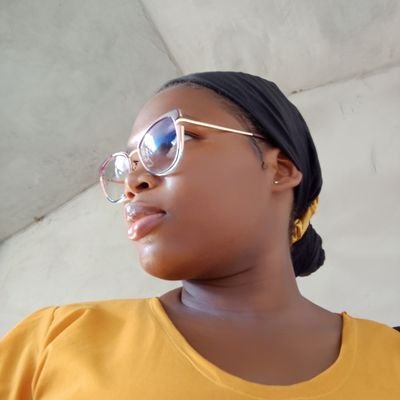 🌻 Live The Life You Love 💗 And Love The Life You Live. 🌺
S♥️ I 🌼 T 💫 S 🎀 O 🌸F🦋E🌟
Proud HAVI💚💛
Liverpool ❤️❤️🎈manageress