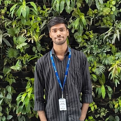 devs_satyam's profile picture. 19, Engineer | member @fosscuk | open source💚.