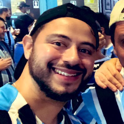 tuliand_'s profile picture. Um pouco cansado & muito gremista 🇪🇪 | ⚖️👔 Juris et de jure!