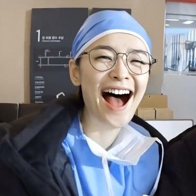 livvystudies's profile picture. 23yo | #studytwt #biomedtwt