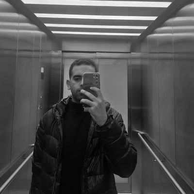 el_bargesy's profile picture. Planning Engineer | ⚓ القبطان