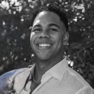 ajeemontes's profile picture. Helping men become unstoppable 🦾 Fitness, Systems, Mindset | Real Estate & AI Investor 🏠