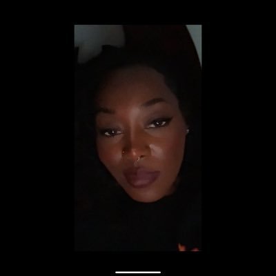 Beardie mom 🦎• 👻 | ig :: melaninnqveenn • Aquarius • Virgo 🌙 • RIP Mom & Pop 🕊️