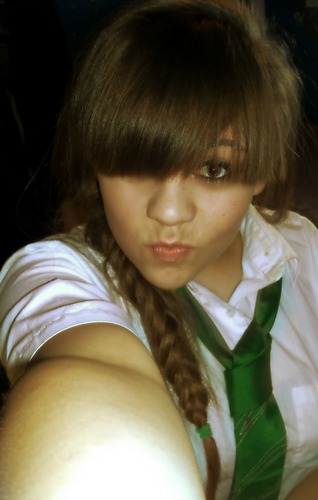 kerrie_fenty's profile picture. robyn rihanna fenty♥