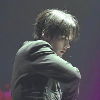 ๐ฆ์ง์โ๏ธ __์ง์ of STAY (@lee_know_s2) 's Twitter Profile