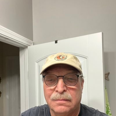 Retired Electrical Engineer, IT Fire Fighter. Retired Military Vietnam Veteran. Sarcastic Services 🍺🍺