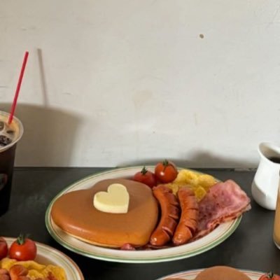 heke__n's profile picture. 好きなものみてます