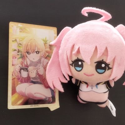 雑多垢。いろんなゲームを少しずつかじってます。TCGはユニアリ(メインSAO、100カノ、まどマギ他も諸々)やってます。スマホゲーはプリコネRとシャドバ。他に既知としてガンダム、仮面ライダー、ウマ娘。RTと心境報告する程度