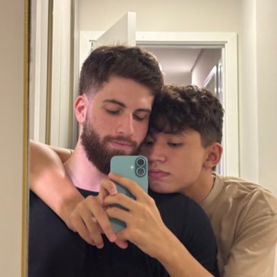Gay couple 👨🏼❤️👨🏽 / Watch us fucking here👇🥵