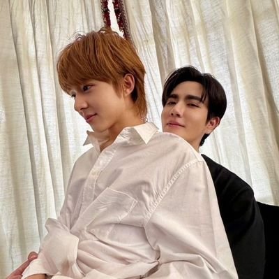 koomiznew's profile picture. jikook🐰🐥 💞
 zeenunew🐱🐺💞